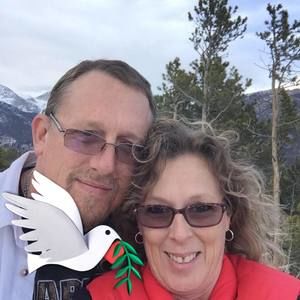 Meet your Posher, Troy victoria